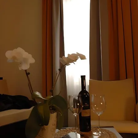 Adler Garni Hotel