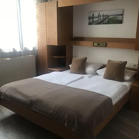 Adler Garni Ξενοδοχείο Όστφιλντερν