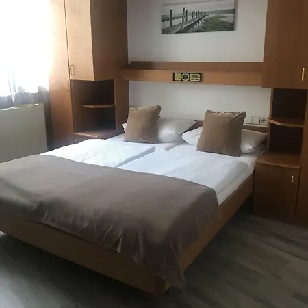 Adler Garni Ξενοδοχείο Όστφιλντερν