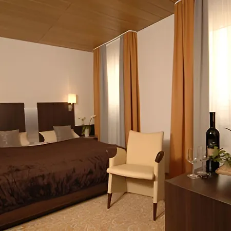 Hotel Adler Garni
